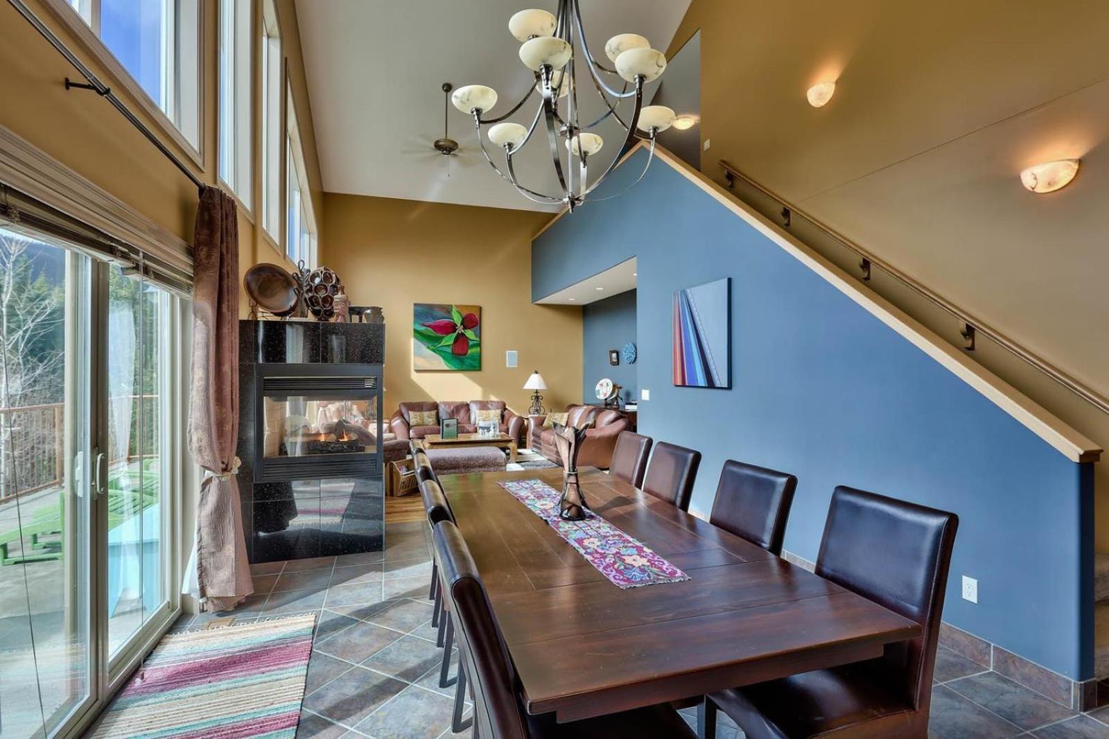 Soleil Chalet By Bear Country Sun Peaks Pokoj fotografie