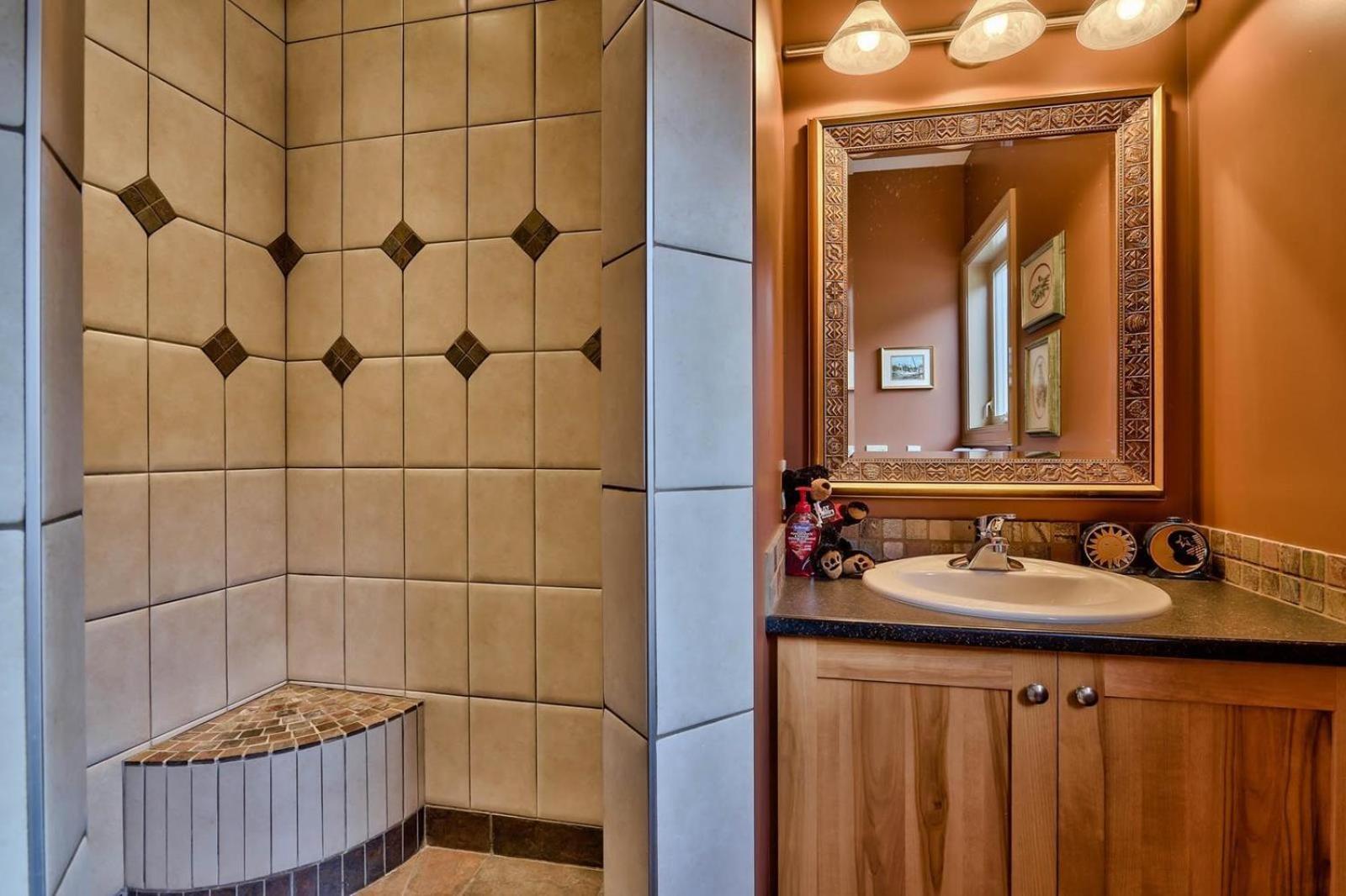 Soleil Chalet By Bear Country Sun Peaks Pokoj fotografie