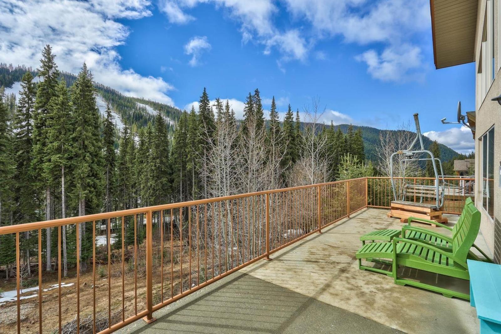 Soleil Chalet By Bear Country Sun Peaks Pokoj fotografie